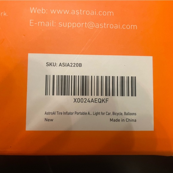 NIB AstroAI Tire Inflator Portable Air Compressor Tire Air Pump for Car Tires - Picture 5 of 15